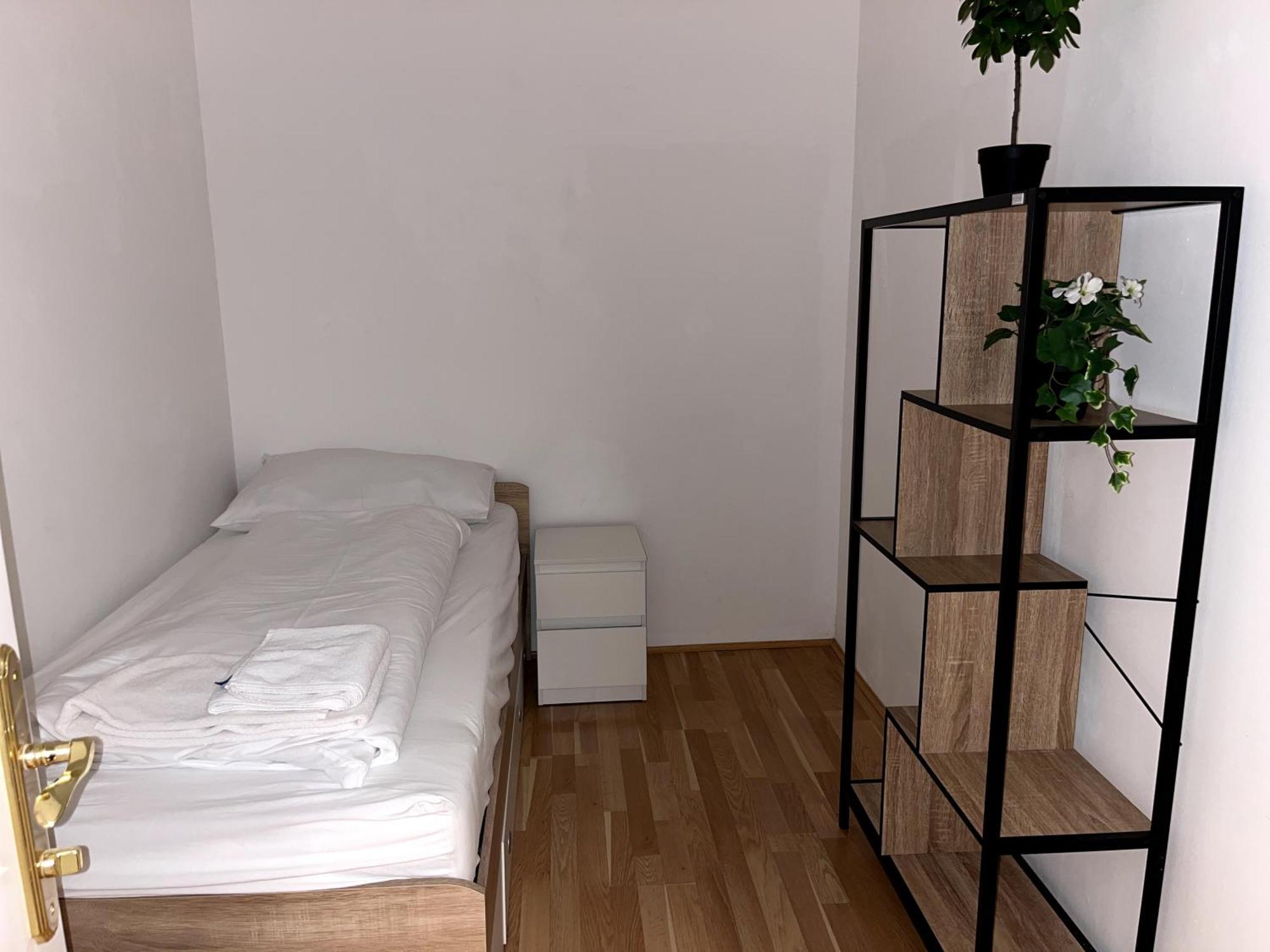 Bright And Modern In Vienna's District Apartment Wien